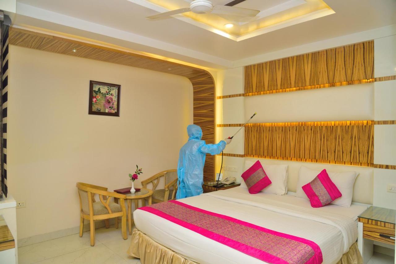 Aman Continental - 2Mins From Railway Station And 5 Mins From Metro Hotel Új-Delhi Kültér fotó