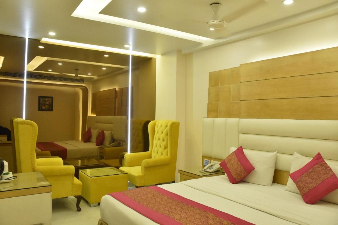 Hotel Aman Continental - Paharganj Új-Delhi Kültér fotó