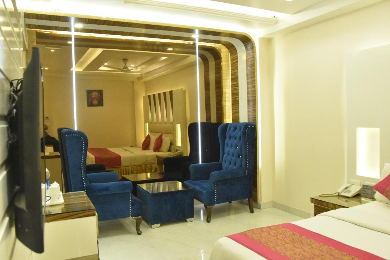 Aman Continental - 2Mins From Railway Station And 5 Mins From Metro Hotel Új-Delhi Kültér fotó