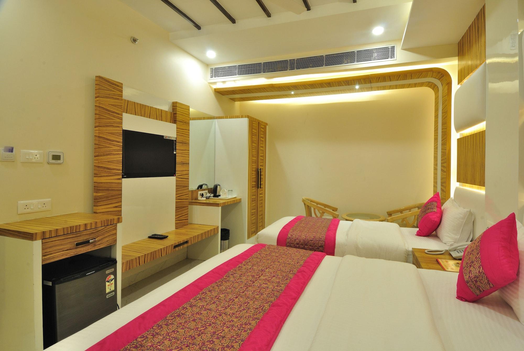 Aman Continental - 2Mins From Railway Station And 5 Mins From Metro Hotel Új-Delhi Kültér fotó