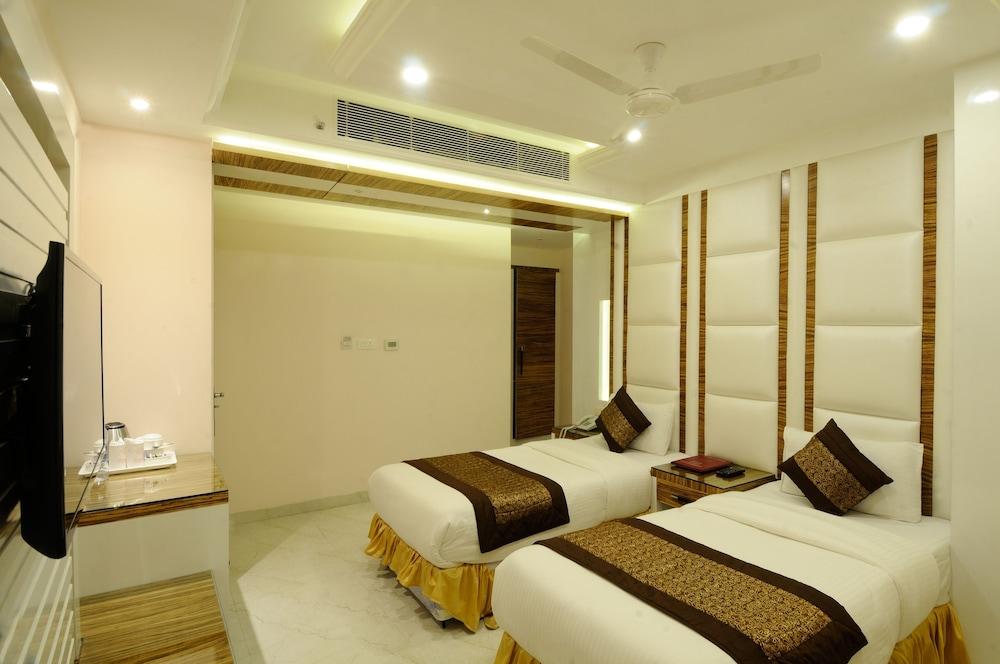 Aman Continental - 2Mins From Railway Station And 5 Mins From Metro Hotel Új-Delhi Kültér fotó