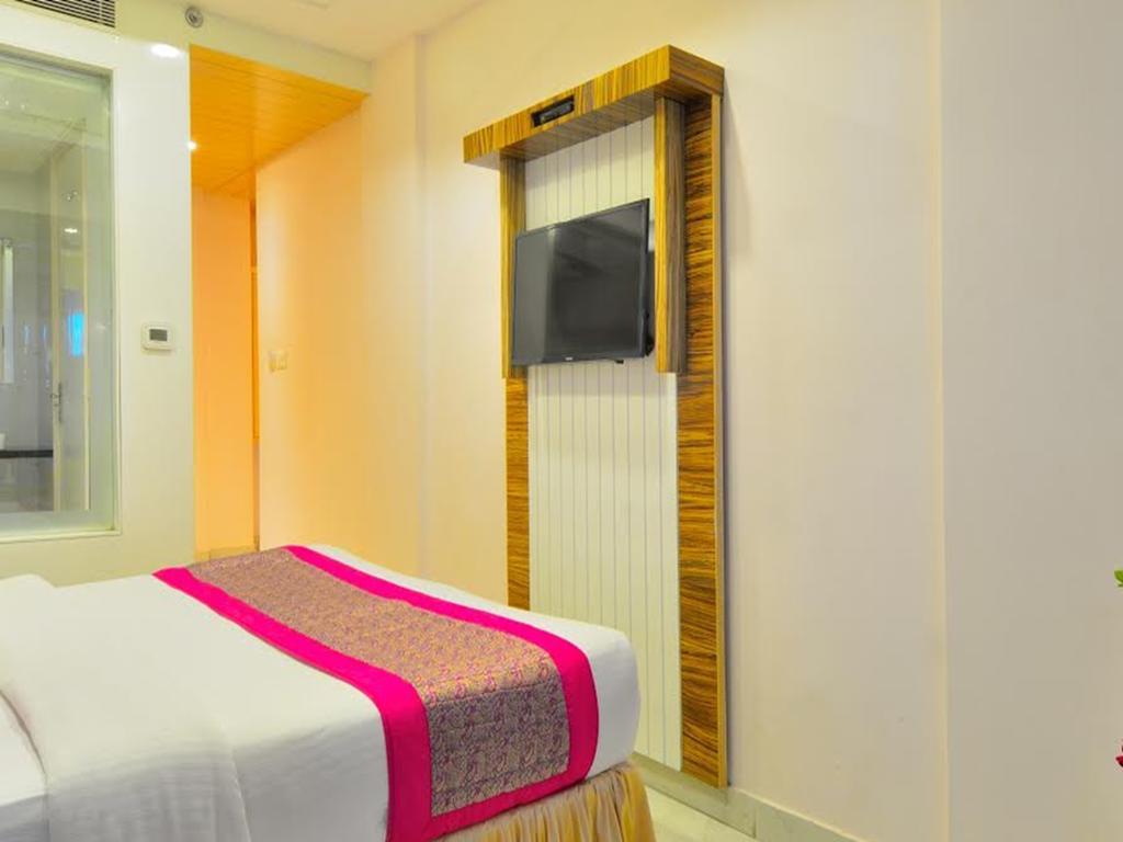 Aman Continental - 2Mins From Railway Station And 5 Mins From Metro Hotel Új-Delhi Kültér fotó