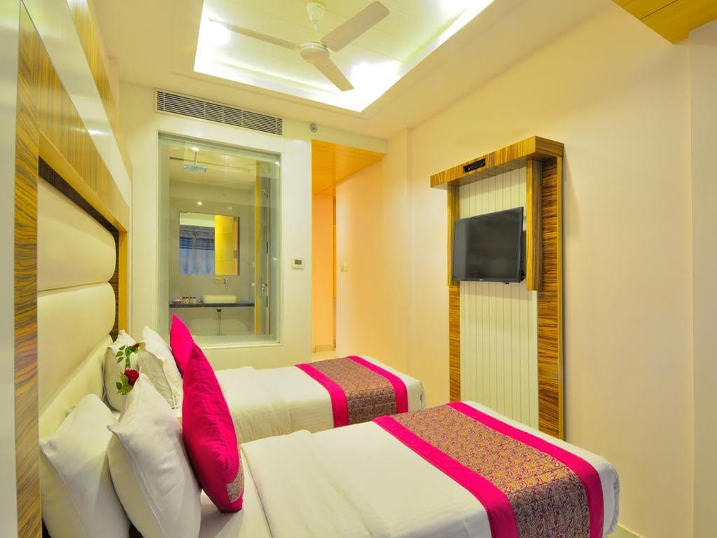 Aman Continental - 2Mins From Railway Station And 5 Mins From Metro Hotel Új-Delhi Kültér fotó